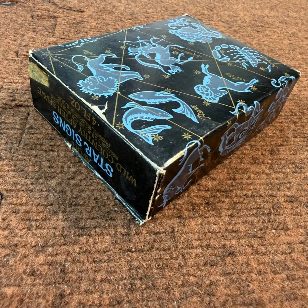 Avon Star Signs Wild Country After Shave Vintage Black Glass Decanter 4oz Box